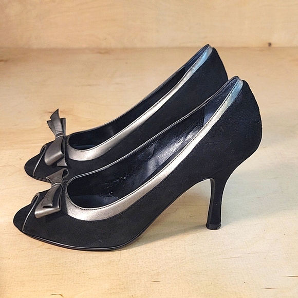 Franco Fortini Pand Black Suede 3 1/2 Inch Heels - Picture 4 of 7
